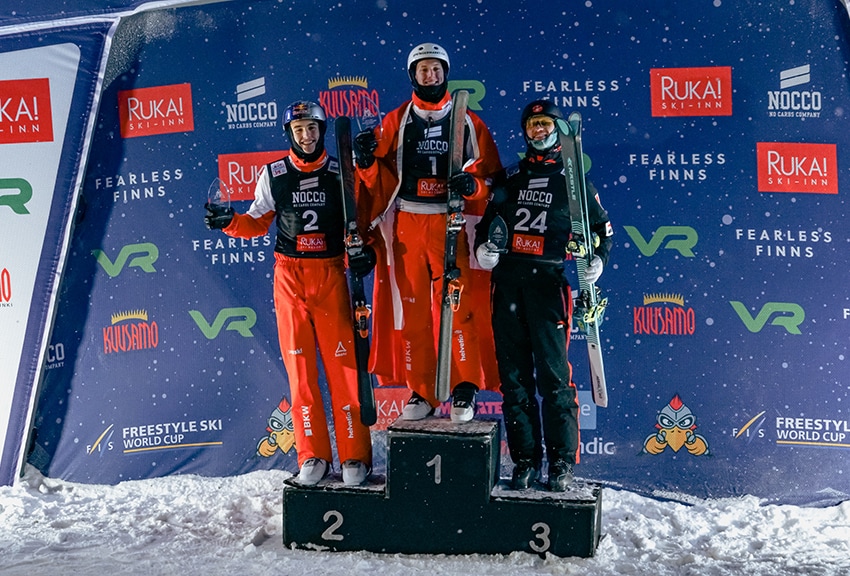 SkiFreestyler Pirmin Werner mit Auftaktsieg